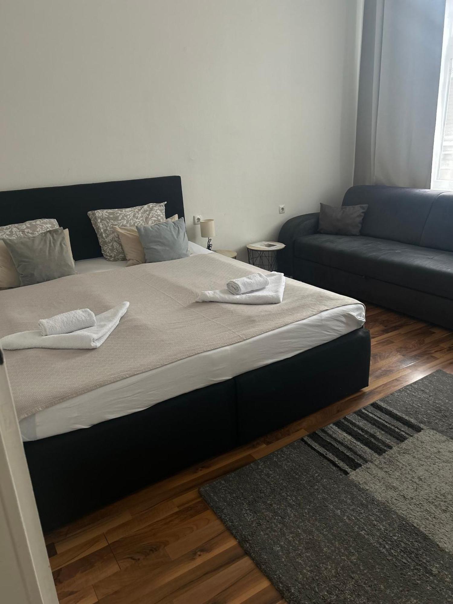 Paower Apartment Вена Экстерьер фото